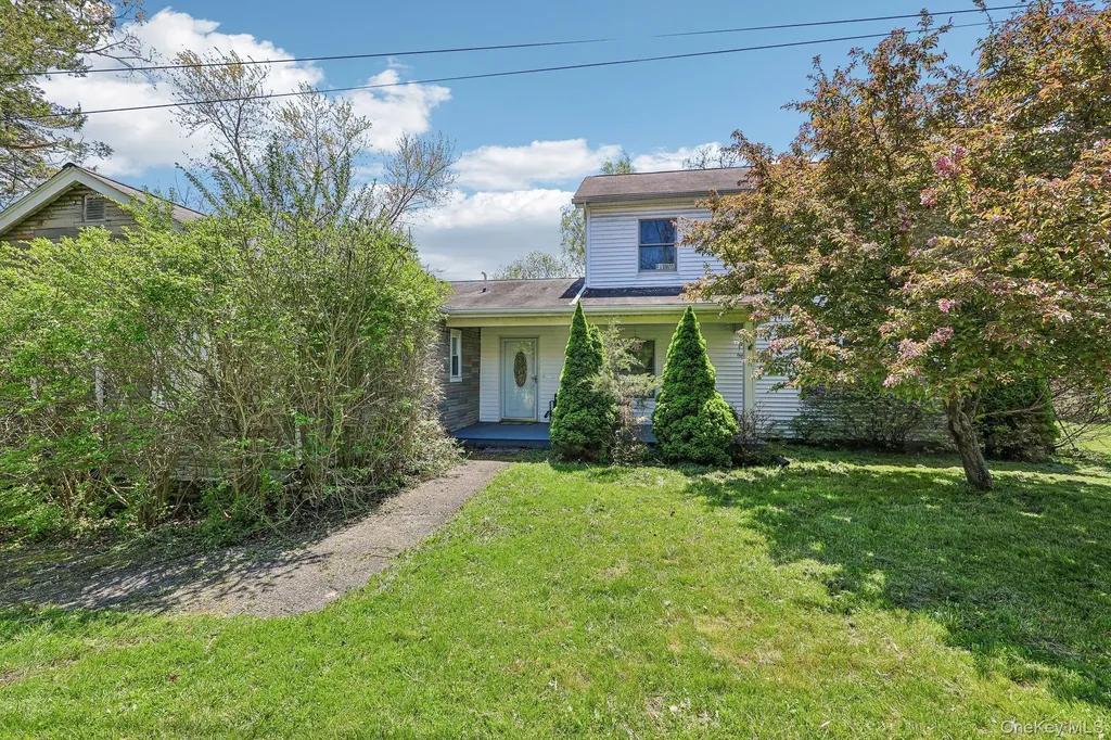 22 Center Hill Road Monroe NY 10950