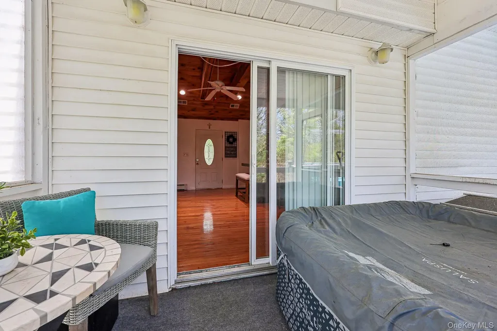 22 Center Hill Road Monroe NY 10950