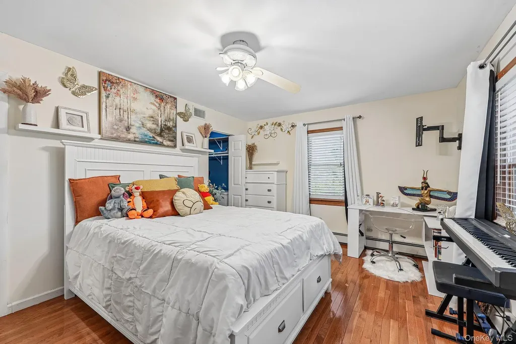 22 Center Hill Road Monroe NY 10950