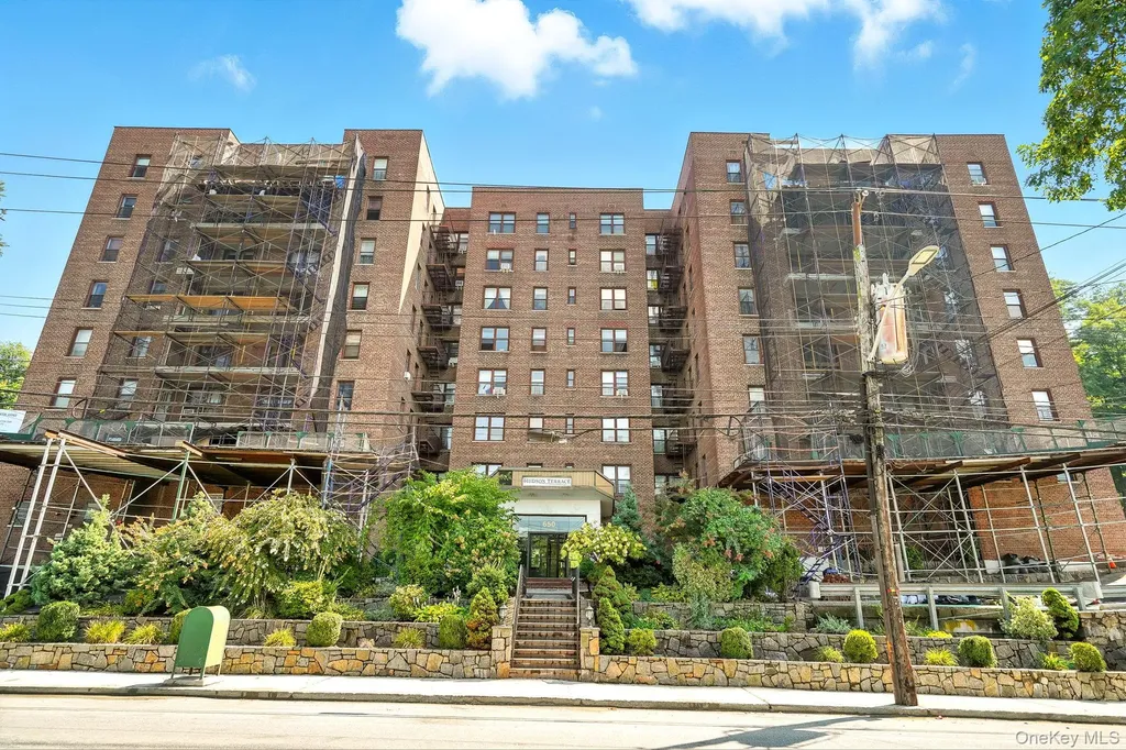 650 Warburton Avenue Yonkers NY 10701