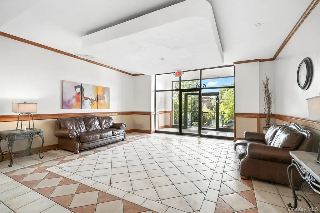 650 Warburton Avenue Yonkers NY 10701
