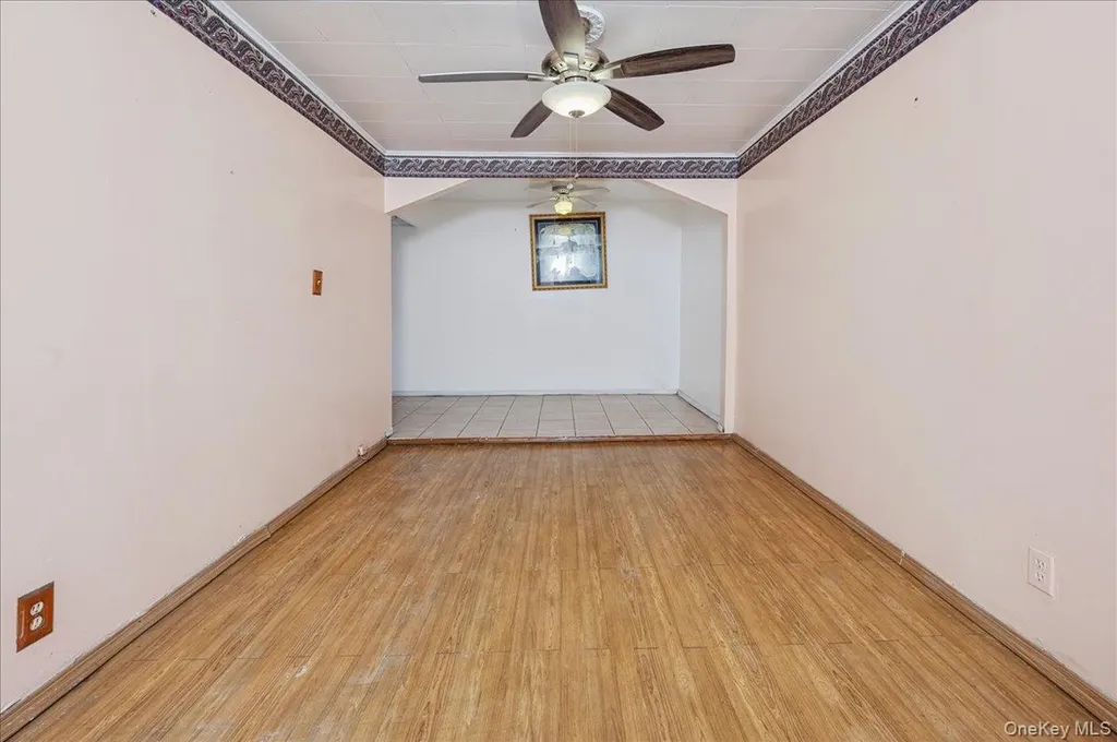 412 Calhoun Avenue Bronx NY 10465