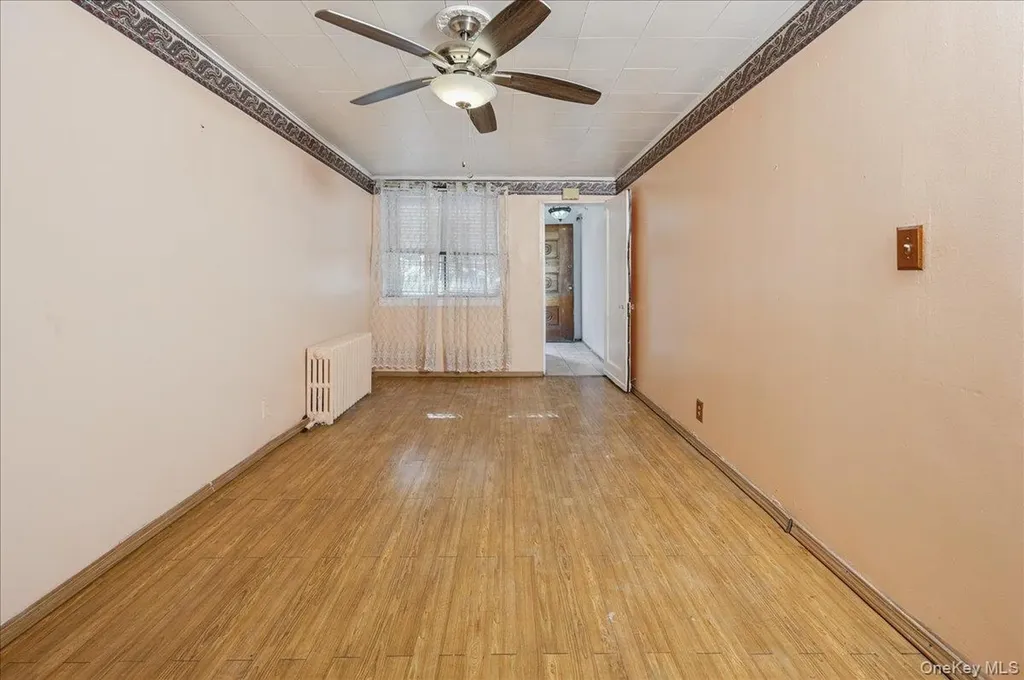 412 Calhoun Avenue Bronx NY 10465