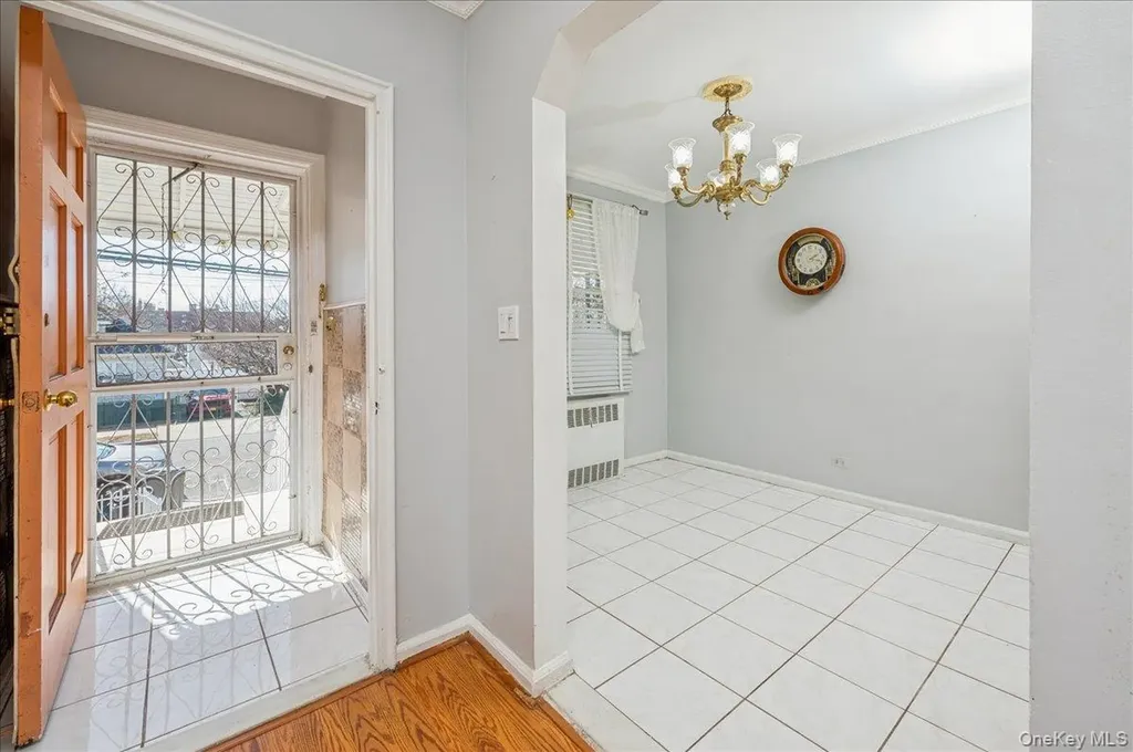 412 Calhoun Avenue Bronx NY 10465
