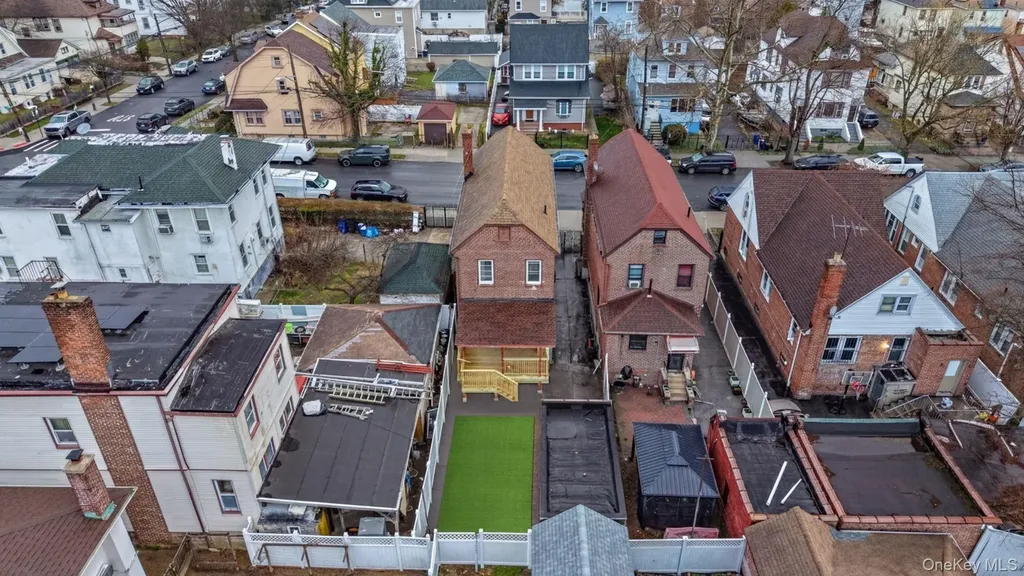 3963 Seton Avenue Bronx NY 10466