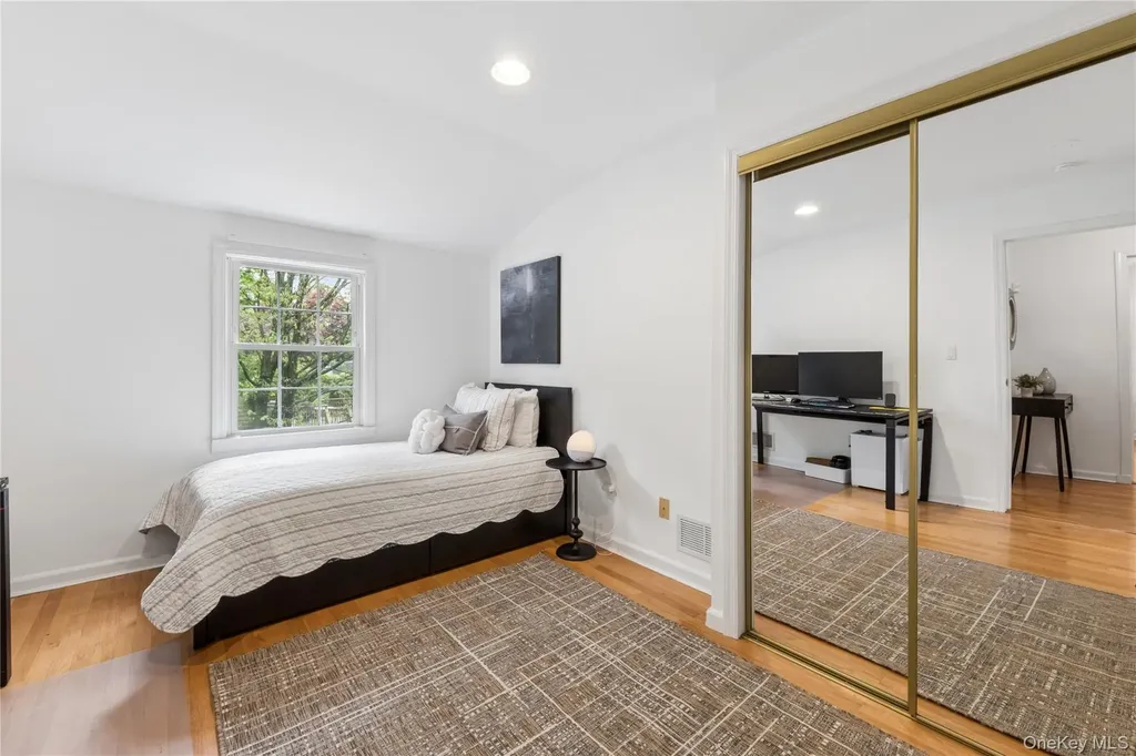 304 Boulevard Scarsdale NY 10583