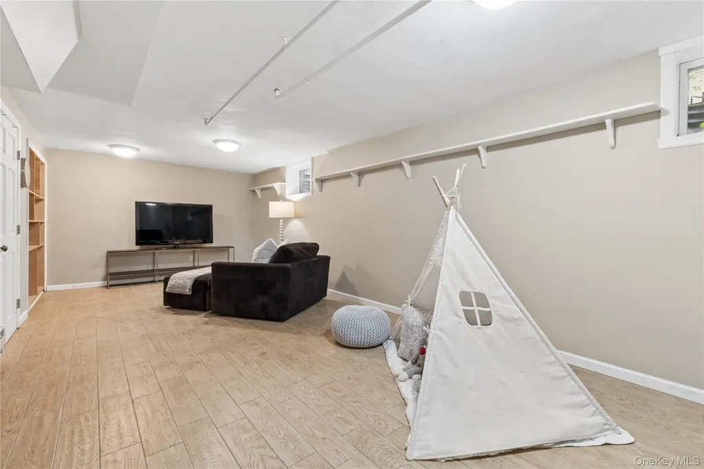304 Boulevard Scarsdale NY 10583