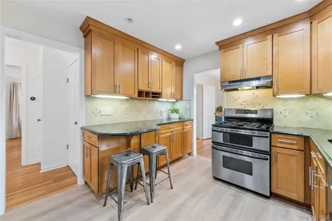304 Boulevard Scarsdale NY 10583