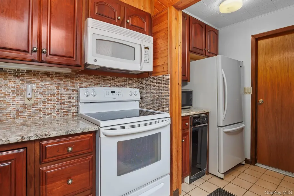 187 Milltown Road Holmes NY 12531