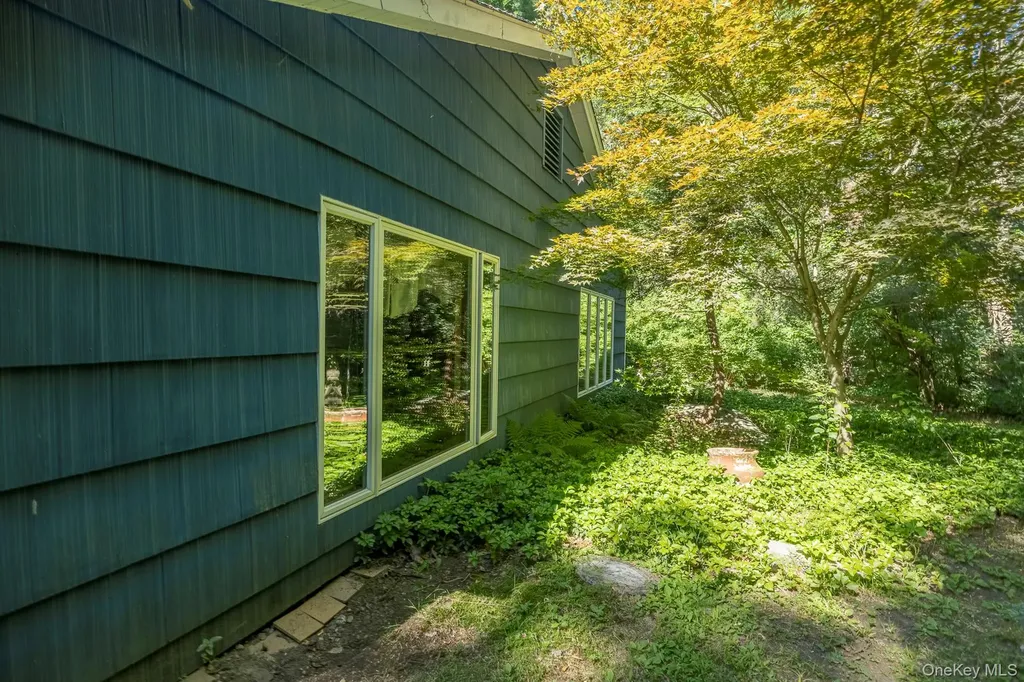 187 Milltown Road Holmes NY 12531