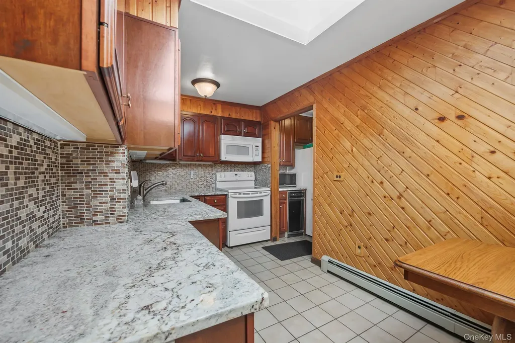 187 Milltown Road Holmes NY 12531