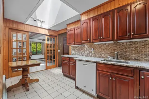187 Milltown Road Holmes NY 12531