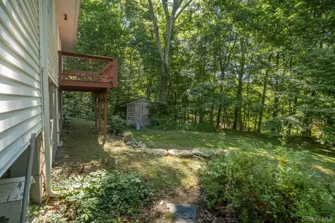187 Milltown Road Holmes NY 12531