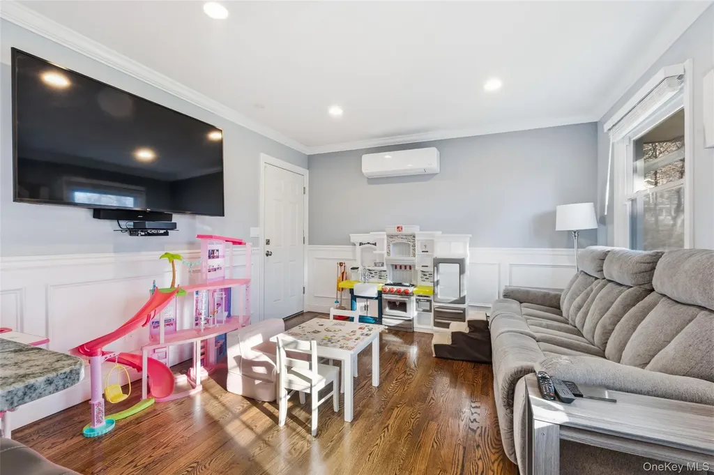 39 Benjamin Road Mahopac NY 10541