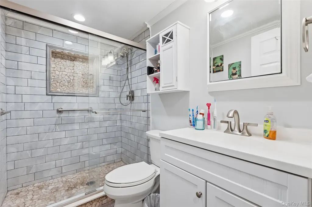 39 Benjamin Road Mahopac NY 10541