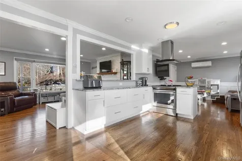 39 Benjamin Road Mahopac NY 10541