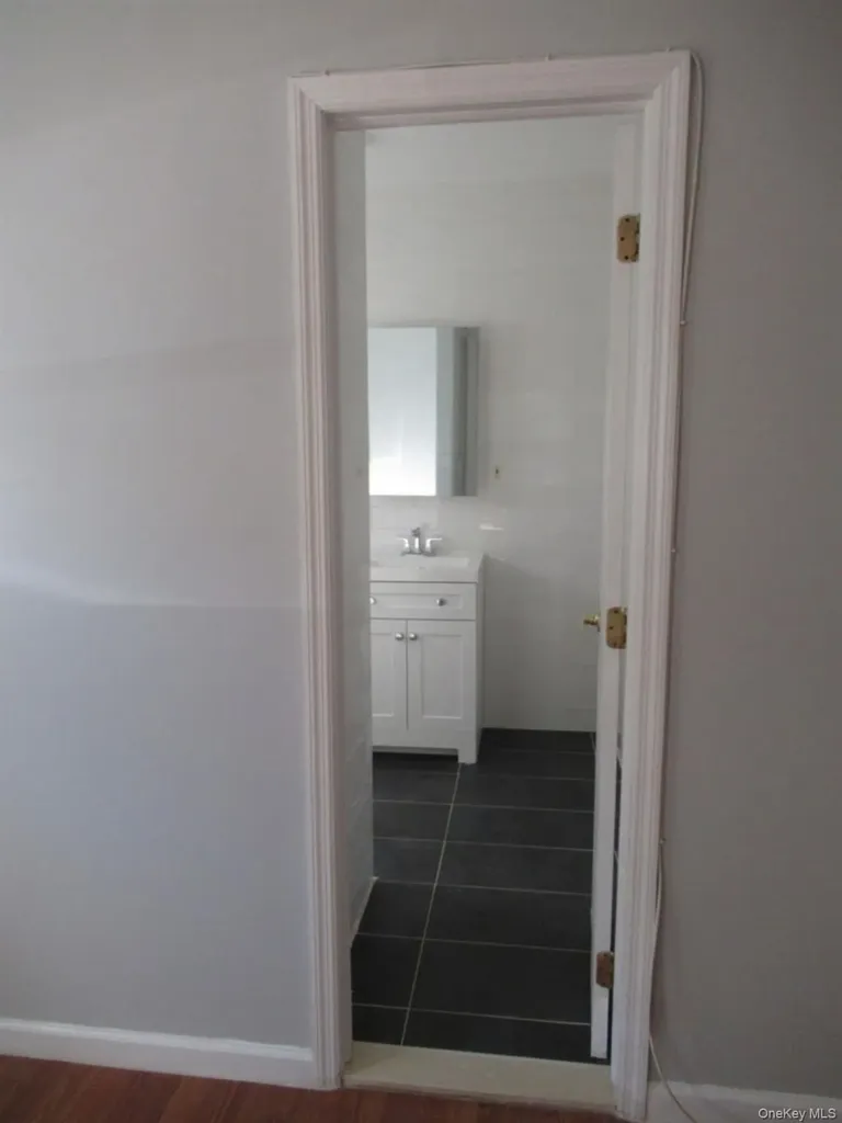 6091 54th Street Maspeth NY 11378