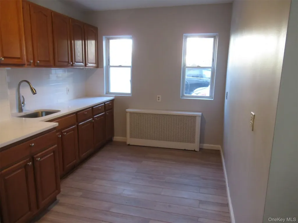 6091 54th Street Maspeth NY 11378