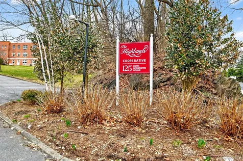 125 N Washington Avenue Hartsdale NY 10530