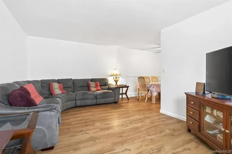 125 N Washington Avenue Hartsdale NY 10530