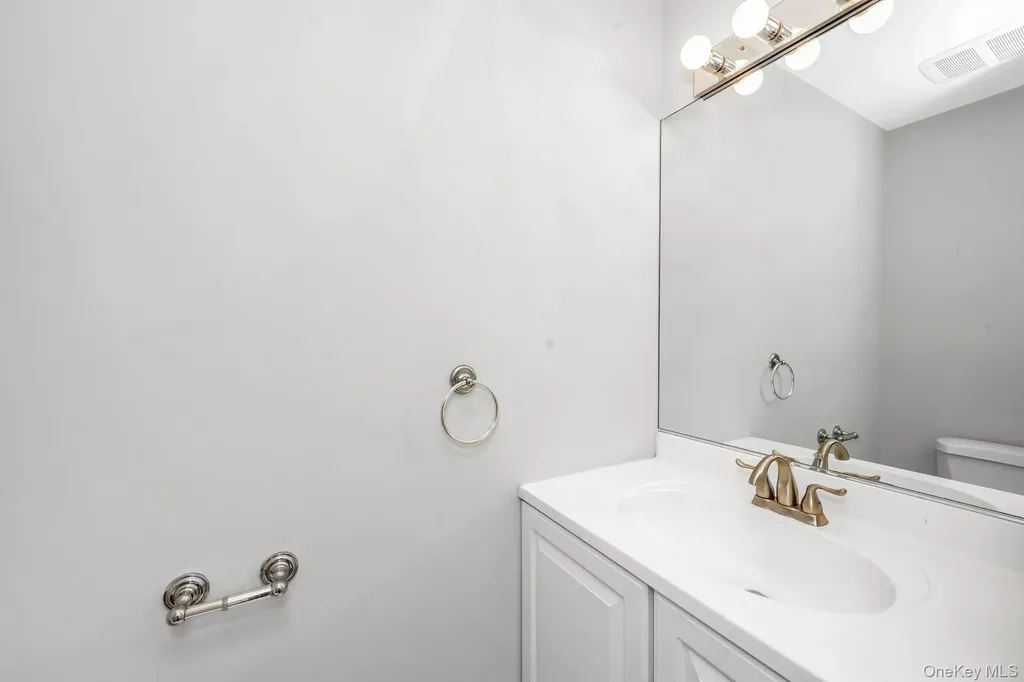 69 Ellsworth Avenue Harrison NY 10528