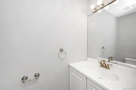 69 Ellsworth Avenue Harrison NY 10528