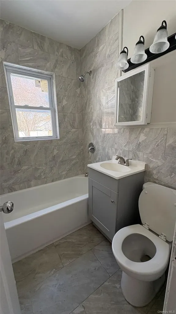 72 Judith Drive Coram NY 11727