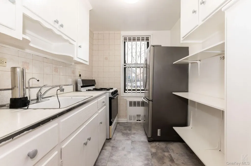 33-24 Junction Boulevard Jackson Heights NY 11372