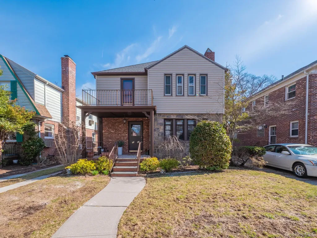 7363 195th Street Fresh Meadows NY 11366