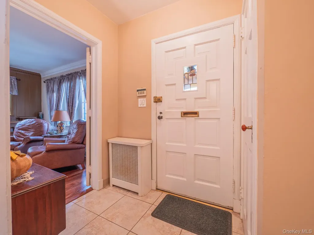 7363 195th Street Fresh Meadows NY 11366