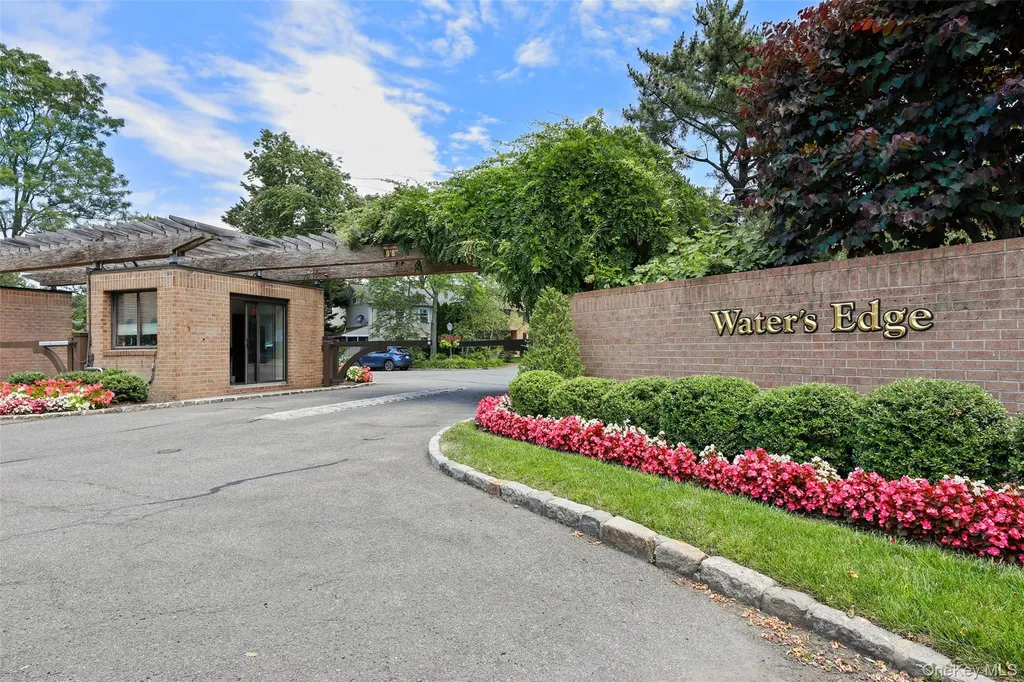 22 Waters Edge Rye NY 10580