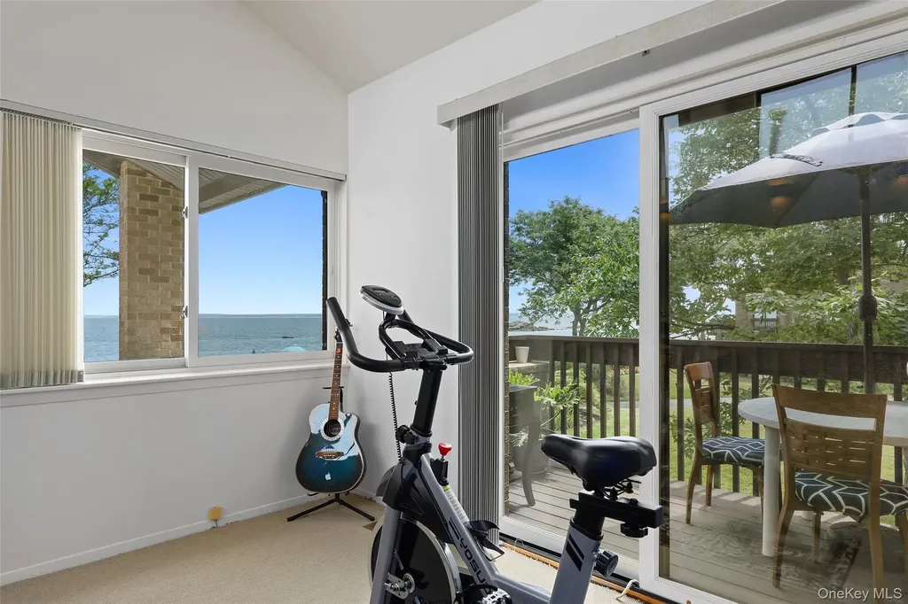 22 Waters Edge Rye NY 10580