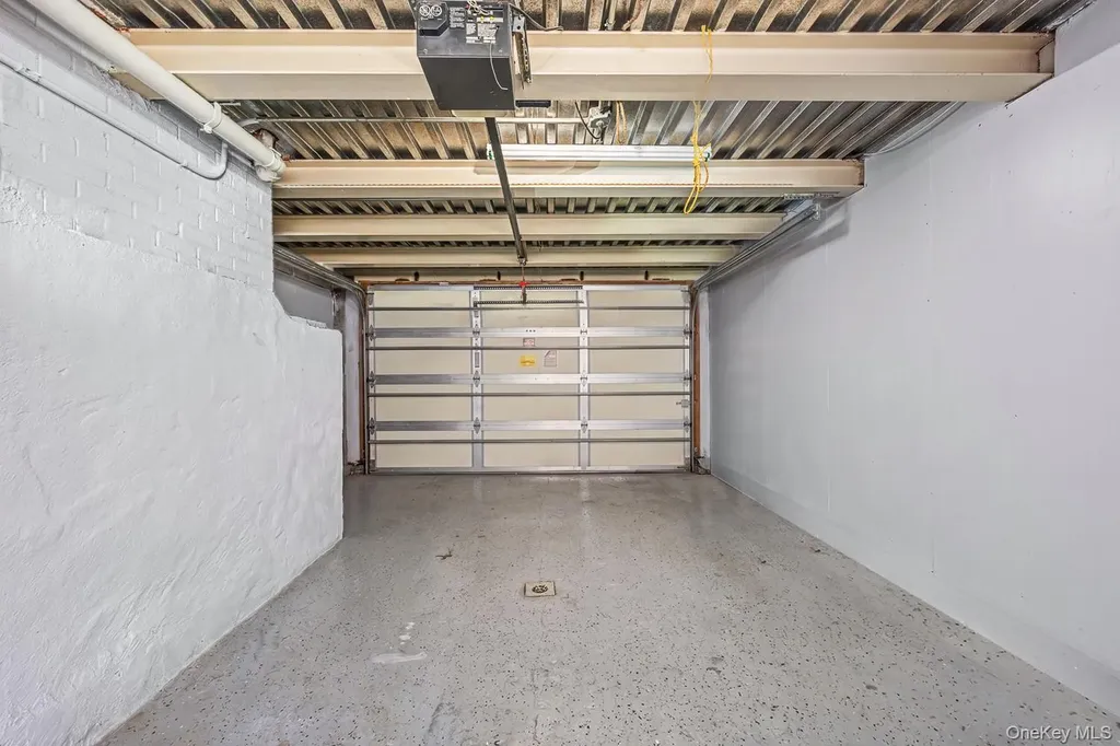23 Center Drive Malba NY 11357