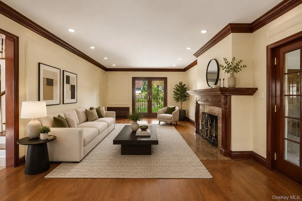23 Center Drive Malba NY 11357