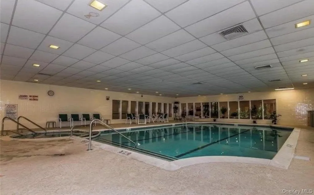842 Golf Lane Medford NY 11763