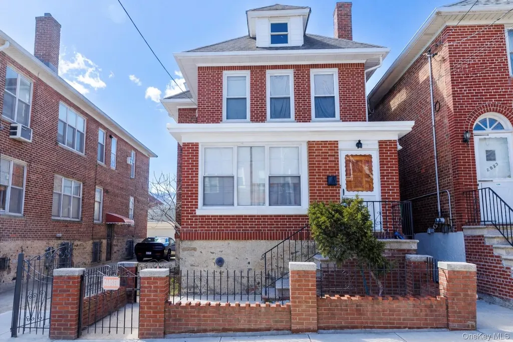 2021 Haight Avenue Bronx NY 10461