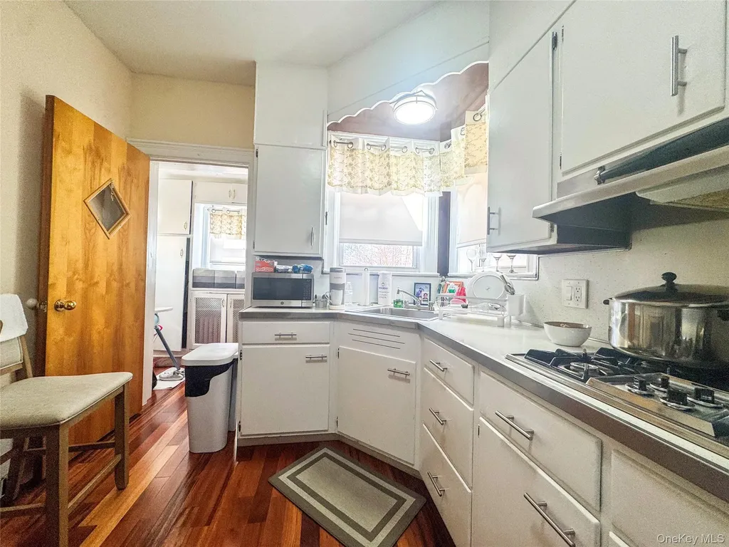 2021 Haight Avenue Bronx NY 10461