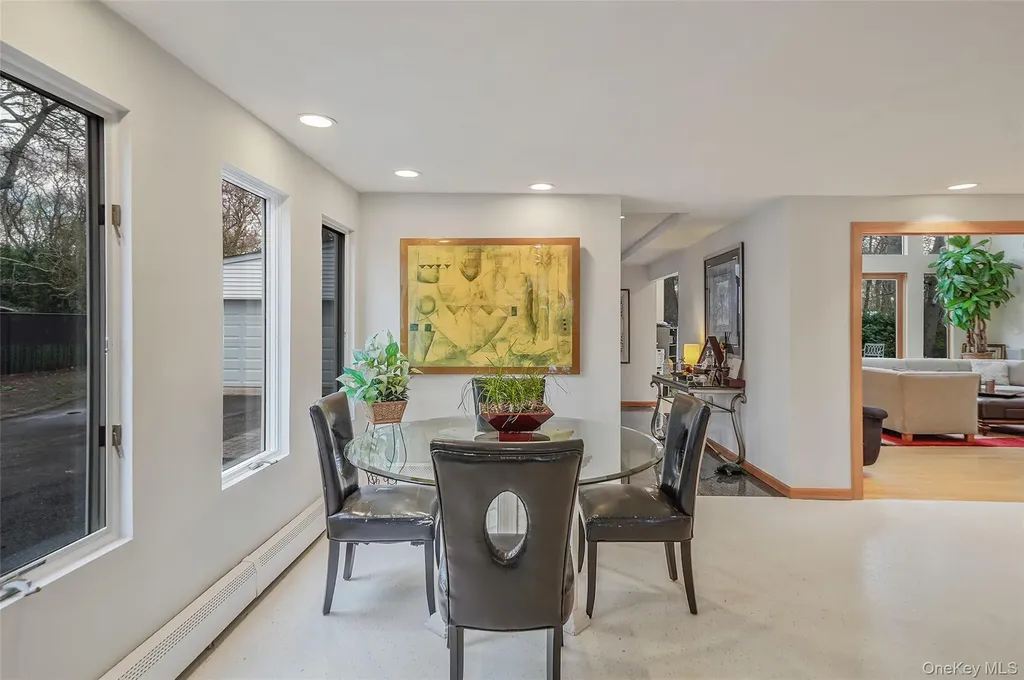 61 Park Avenue Blue Point NY 11715