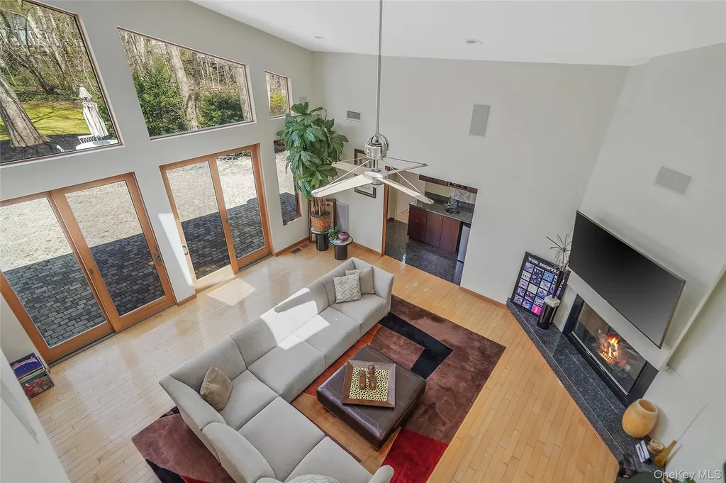 61 Park Avenue Blue Point NY 11715