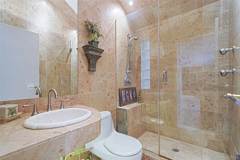 61 Park Avenue Blue Point NY 11715