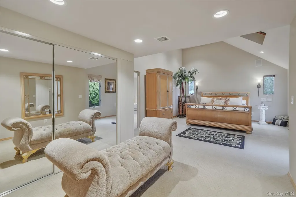 61 Park Avenue Blue Point NY 11715