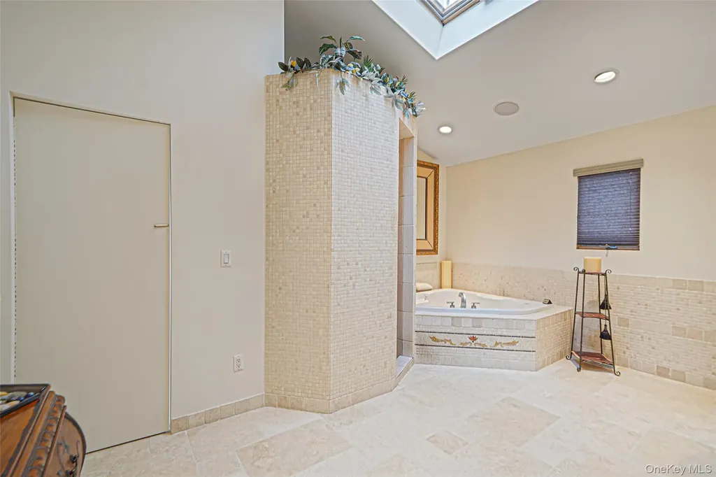 61 Park Avenue Blue Point NY 11715