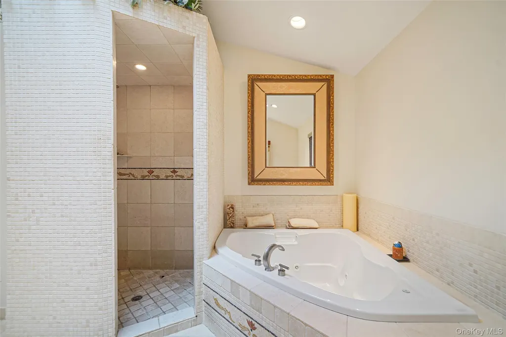 61 Park Avenue Blue Point NY 11715