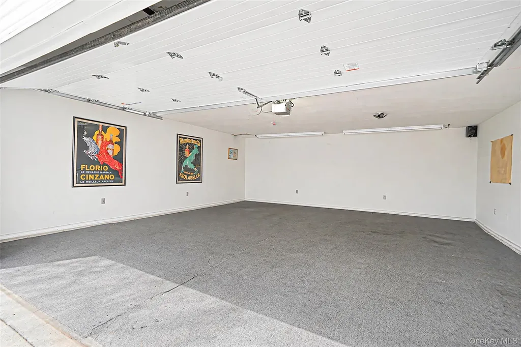 61 Park Avenue Blue Point NY 11715