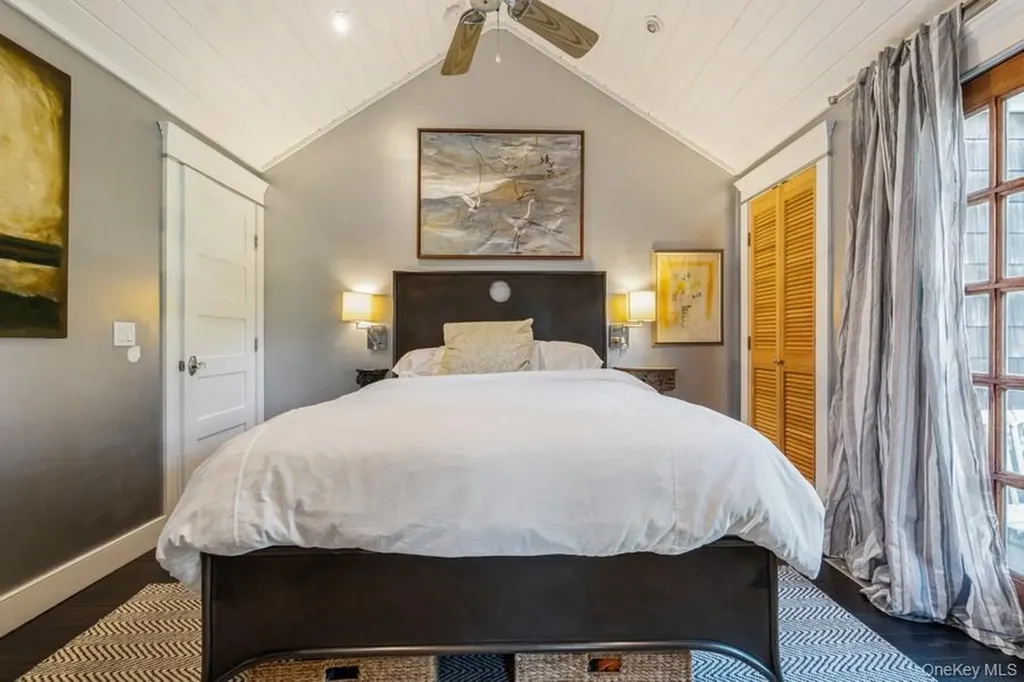 56 Lamb Avenue Quogue NY 11959