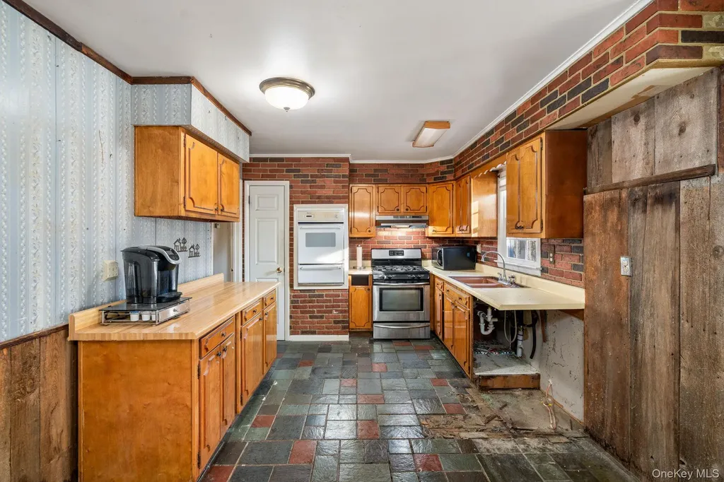 50 Brola Road Middletown NY 10940