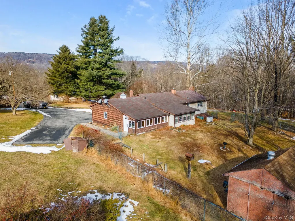 50 Brola Road Middletown NY 10940