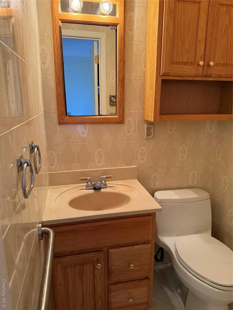 128 Lookout Pass Stormville NY 12582