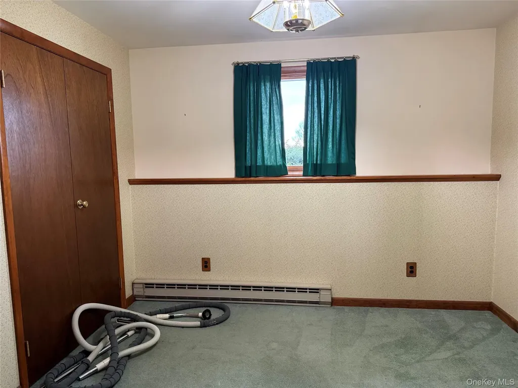 128 Lookout Pass Stormville NY 12582