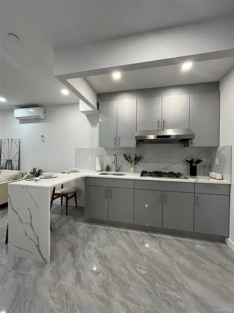 941 57th Street Brooklyn NY 11219